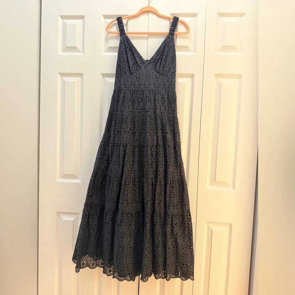 Abercrombie & Fitch chic black