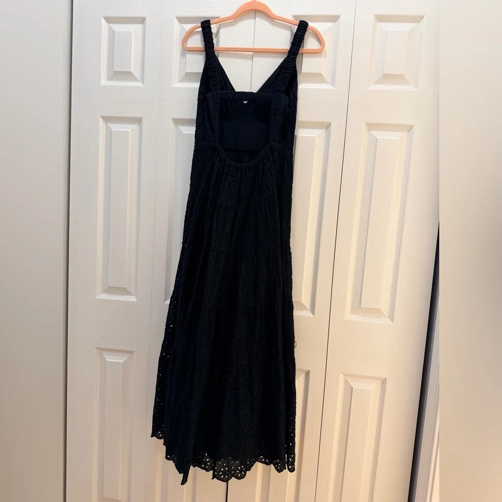 Abercrombie & Fitch chic black