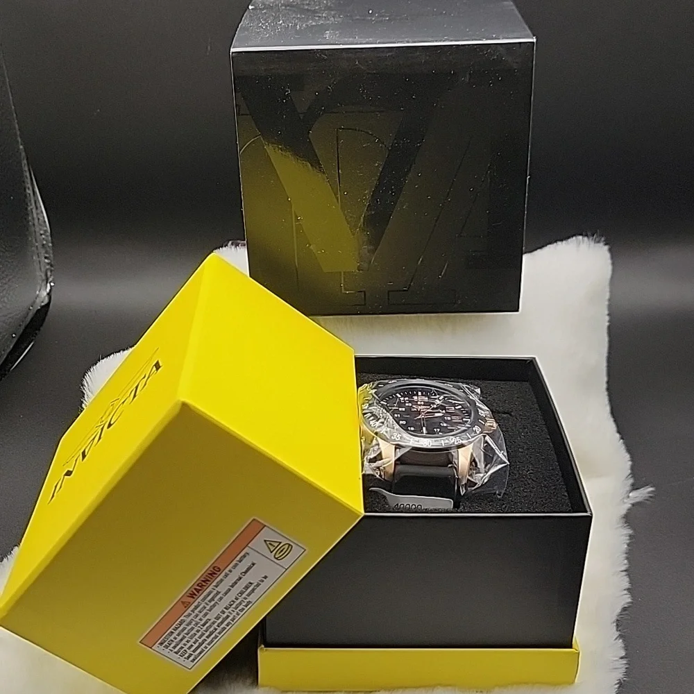 Brand New 4000 Invicta Pro Diver Stratus Black Mens 45mm Rose Gold Accent Watch