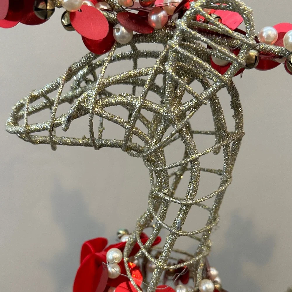 Pier 1 Gold Glitter Wire Standing 22