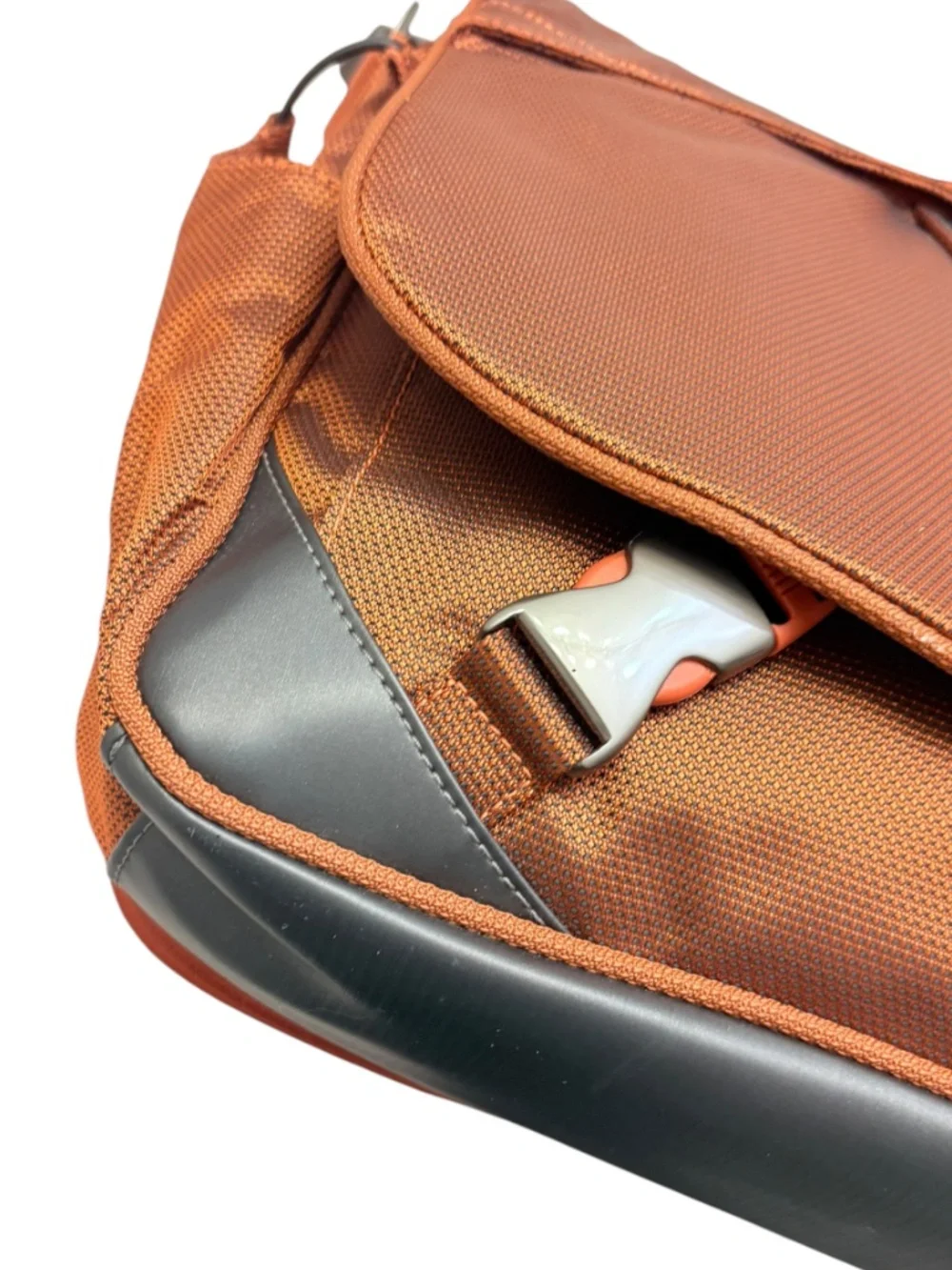 Tumi excellent except