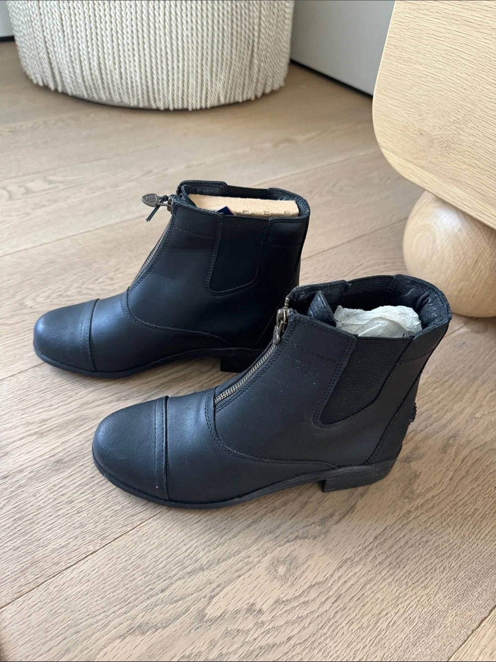 ARIAT  Big Kid The luxurious Ariat® English Riding Kids Scout Zip Paddock Boots