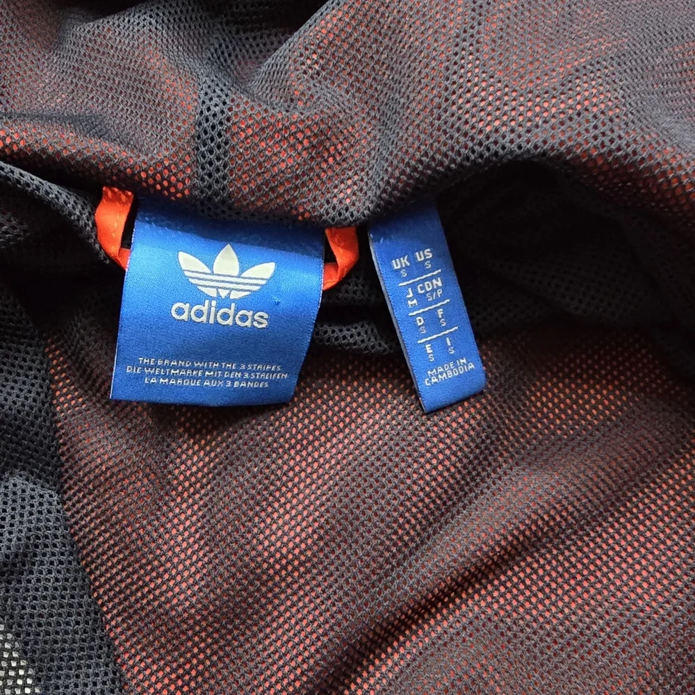 adidas trefoils jacket