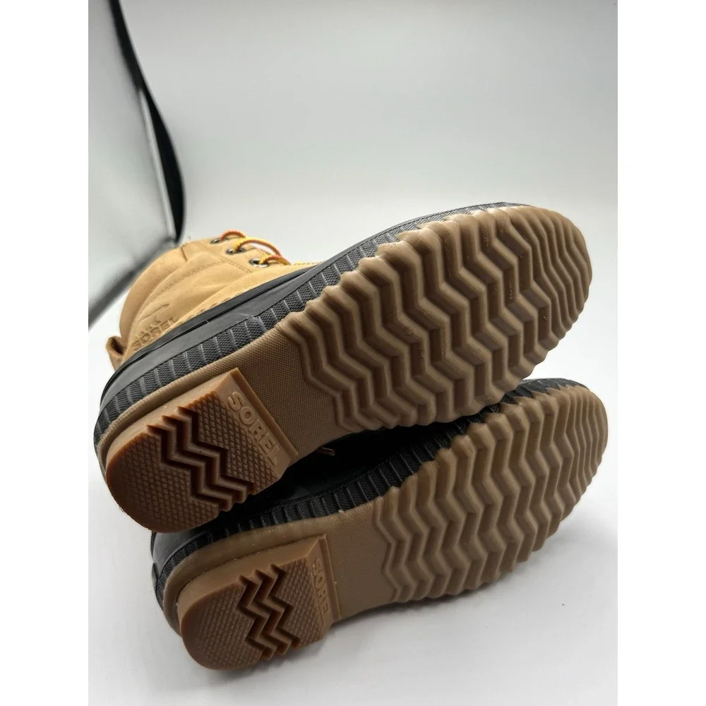 Sorel fits women