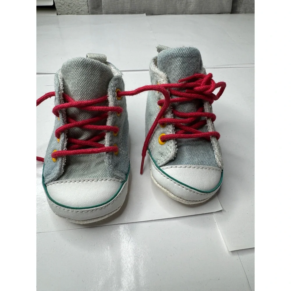 Gymboree Baby Boy High Top Denim Sneakers Blue‎ Red Laces Soft Sole Size 01