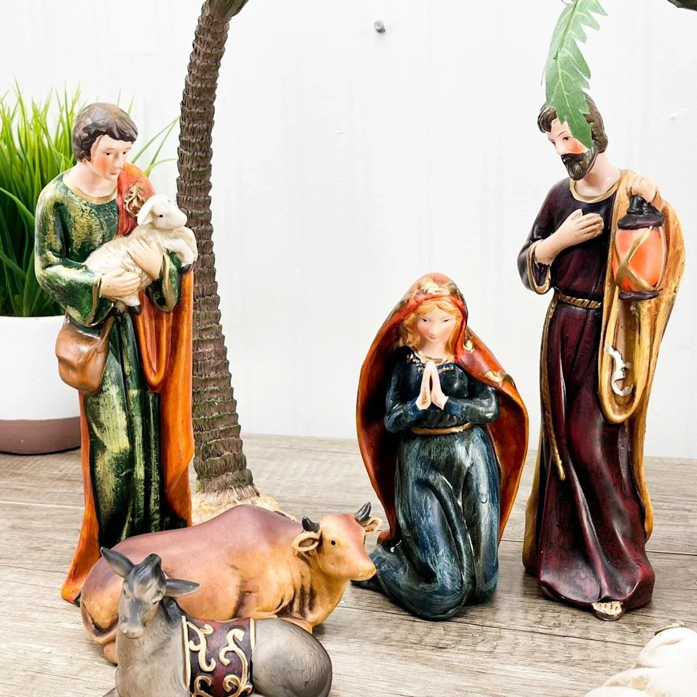 Vintage Porcelain Nativity Set Holiday‎ Living 12 Piece Nativity In Box